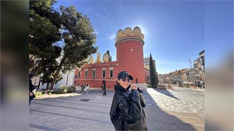 錦雯飛西班牙散心充電　揭老公「搭飛機上班」真實面：比想像更辛苦