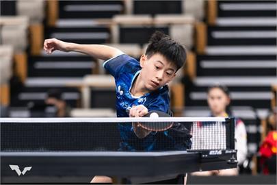 桌球(影)/16歲桌球天才小將郭冠宏!擊敗中國世青冠軍向鵬挺進8強