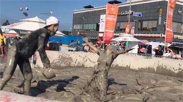 世界最大「泥漿節」慶典！南韓保寧吸百萬觀光客