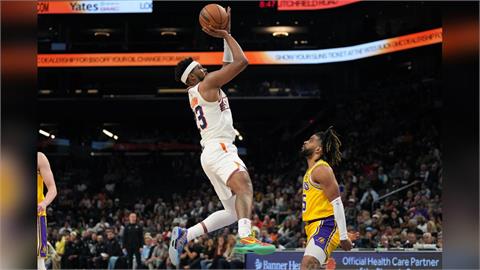 NBA(影)／湖人棄將反咬老東家一口！　表現不輸「東七七」率太陽擊潰紫金大軍