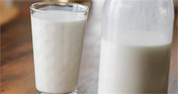 牛奶要喝全脂還低脂？醫師破解傳統飲食迷思：我都喝這種
