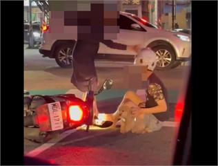 【有片】扯！她酒駕撞到人 竟下車罵騎士還「巴頭」