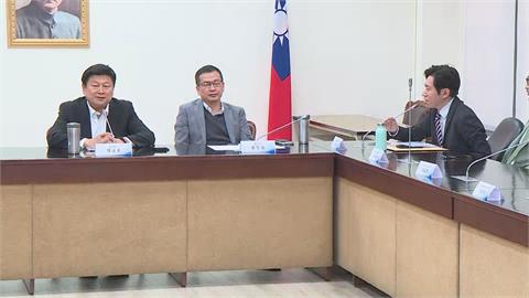 傅崐萁轟行政院最大造謠中心　張惇涵神回「這句」狠打臉