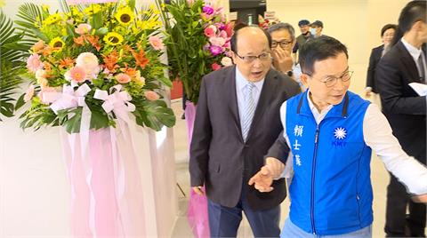 快新聞／也是台中人！賴士葆曝曾2次受邀任副市長　胡志強妙回：都被狠心拒絕
