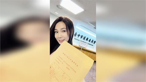 快新聞／「寶寶」楊寶楨酸藍白合別太天真　吳怡萱神回開酸：妳可跟鍾小平當好朋友