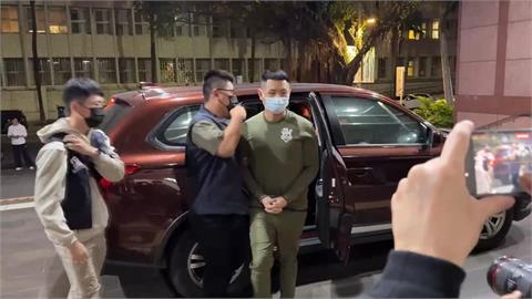 快新聞/11度變裝逃亡仍落網!北市醫美診所初五「遭轟4槍」 23歲槍手遭羈押禁見