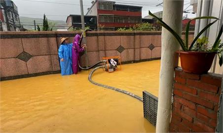 瑞芳暴雨水退又淹　傳統鼓工作室泡水損失慘重