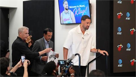 NBA(影)／拍謝啦！K湯轉戰熱火「第一天上班就遲到」因「塞車」趕不上記者會
