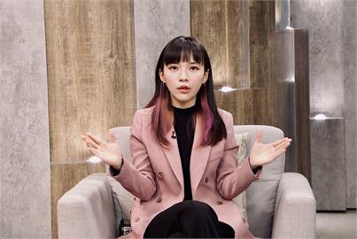 問政不分藍綠！連番砲轟各部會　黃捷：對自己人也沒有在客氣