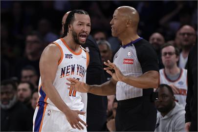 NBA(影)／尼克一哥布朗森狂轟40分上演準絕殺　客場淘汰活塞次輪將碰頭綠衫軍