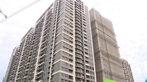央行不降息 未鬆綁房市管制 專家曝建商面十大危機