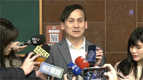 葉元之遭貼「慣老闆」標籤　辦公室遭北市府突襲勞檢
