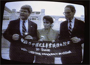 謝志偉揭裴洛西名字涵義告訴中國「別把我惹毛」　曝她30年前曾做這件事