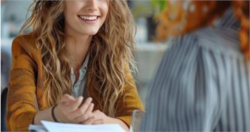 找工作被洗臉！她做滿2年離職　竟被問為何不撐3年