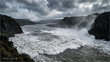 颱風助陣錢塘江大潮更壯觀　洶湧巨浪引大批遊客搶看