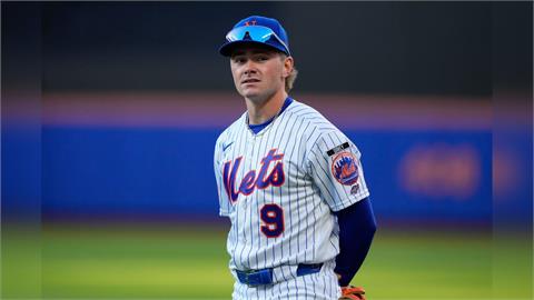 MLB(影)/大都會菜鳥「音速小子」大聯盟初登場就一鳴驚人!締造126年罕見紀錄