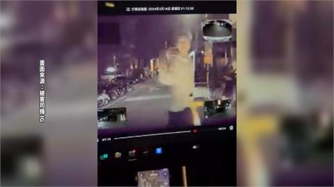 疑打不開特斯拉車門暴怒　　王大陸比不雅手勢畫面曝光