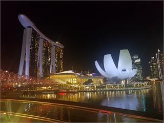 快新聞／新加坡宣布：3/23晚間23:59起 短期旅客一律不准入境、轉機