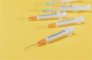 國中男生公費HPV疫苗   首年接種率破8成！國健署：超預期
