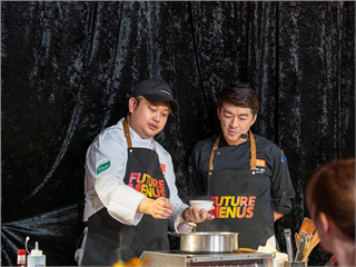 【食聞】《黑白大廚》料理狂人尹男老專訪：從家常記憶到國際融合的重組挑戰