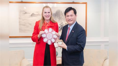 快新聞／醫師總統賴清德挺醫療外交　林佳龍宴請芭蘭：提升巴拉圭人民健康