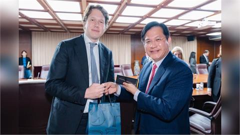 快新聞／林佳龍接待外交關係協會訪團　盼深化台美菲供應鏈與產業合作