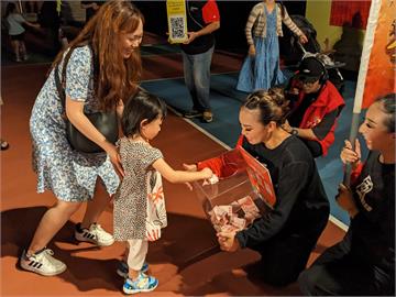 讓孩子開心看戲！紙風車368藝術工程 號召鄉親公益募款！