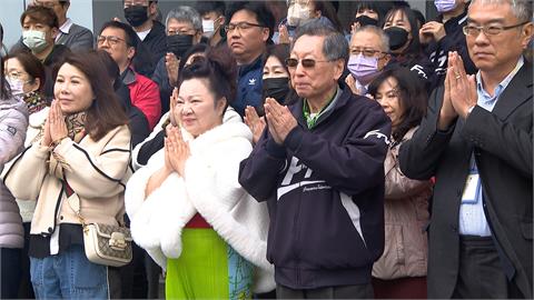 初九天公生　民視新春團拜再現「發爐」好兆頭