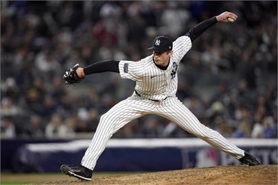MLB(影)／34歲側投滾地球投手鹹魚翻身　洋基牛棚缺左投有機會再簽回