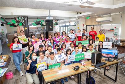 國立中山大學資管系友會 推動再生電腦愛心計畫偏鄉學子受惠