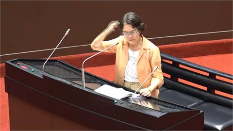 質詢大離題不認錯　劉書彬遭小草出征「完全不及格」