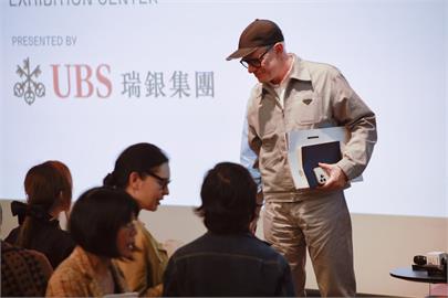 倫敦蛇形藝廊總監訪台　台北當代藝博會首設專業日