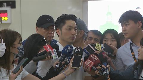 寵物免關籠列車限狗惹議　網轟蔣萬安：還是很不方便