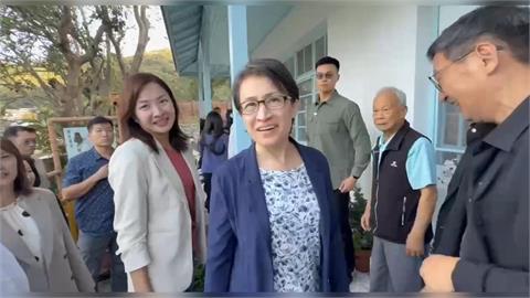快新聞／蕭美琴開始輔選行程了？抵苗栗同框陳品安畫面曝光