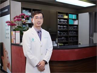 【有影】擺脫青春痘「藥」命輪迴　1726戰痘雷射帶來新治療方案