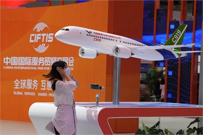 驗飛喊卡！中國首架國產客機驚傳故障　東方航空及製造商噤聲