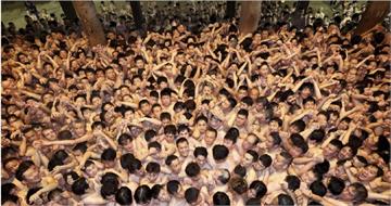 日本西大寺裸祭驚傳踩踏事件！6男受傷送醫「3人昏迷不醒」