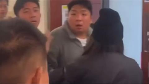 第七回合開戰？統神拳上「賽後遭K頭」嗆提告　蹦闆致歉：有責任給交待