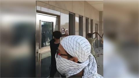 哈米尼遭斬首！巴基斯坦群眾圍攻美國領事館　至少6人死亡12人傷