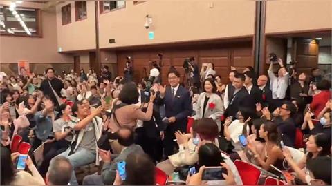 沈伯洋東京後援會成立！現場塞爆座無虛席　「這些」日本政界重量級人士到場