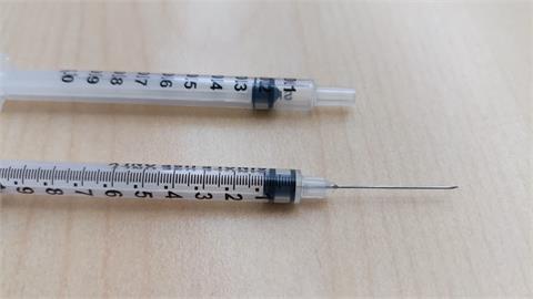 改良注射針具疫苗殘留更少！　1瓶BNT可多打2人
