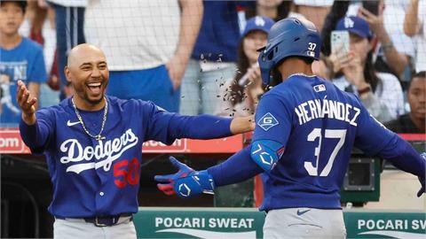 MLB(影)/把天使當台灣隊揍?道奇如經典賽日本隊翻版「單局14人次猛攻10分」