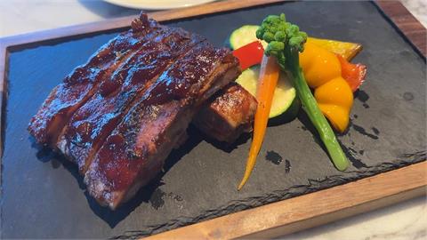 普發現金1萬開放登記　高雄飯店推優惠、嘉義加碼3千