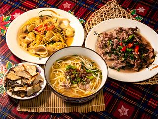 苗栗頭屋美食推薦│【阿玉麵館】飄香五十載豬頭肉麵樸實純粹
