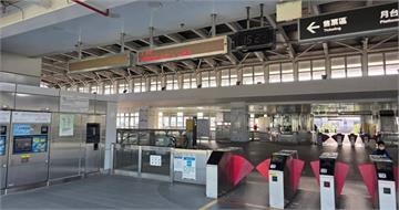 嫌乘客講話太吵！71歲翁高捷「亮刀恐嚇」　遭警依現行犯逮捕