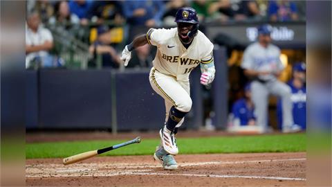 MLB(影)／身高170公分、身價近10億！21歲菜鳥季後賽首安竟一棒擊敗史庫柏