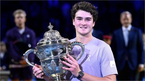 網球/對手稱他是下一個喬科維奇!19歲小將豐塞卡寫下巴西男子網壇新傳奇