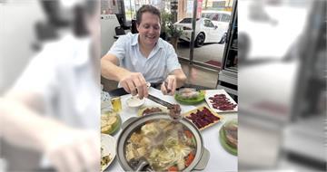 全世界僅台南吃得到！AIT高雄處長「1美食」上癮　老饕讚：巷仔內