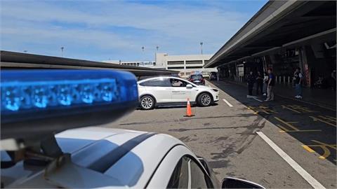 桃機傳槍響！白牌車違法載客拒檢還衝撞警　肇事駕駛１５萬交保