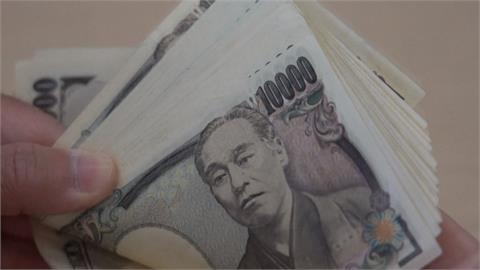 日圓匯率「160大關」一度失守　迅速「回升155」疑官方出手干預